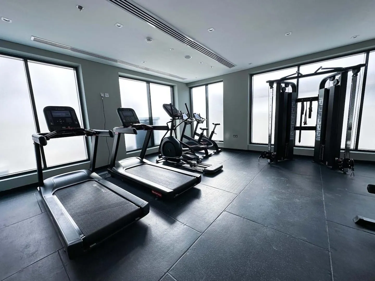 Comfortable 1 Bedroom In Meydan Near Downtown Dubai 0*,